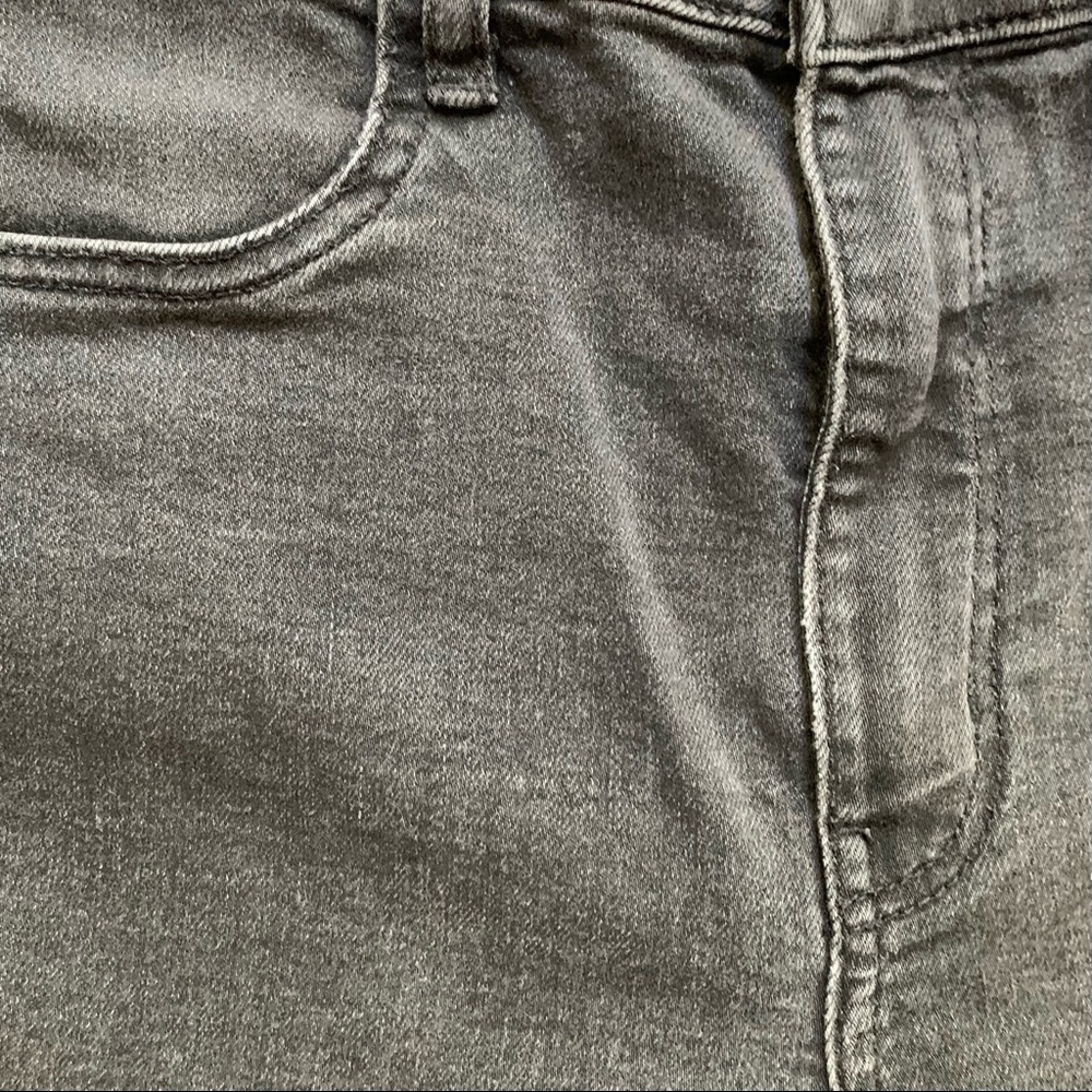Divided Jeans - Picture 9 of 11